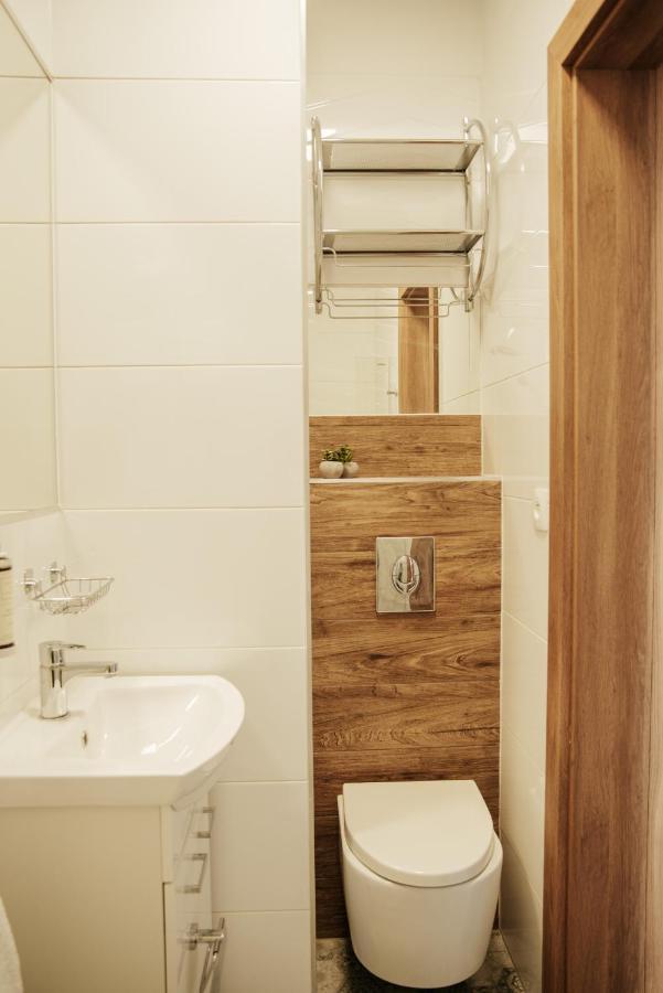 Apartamenty Czestochowa Eu 'Garaz Gratis' Exterior foto