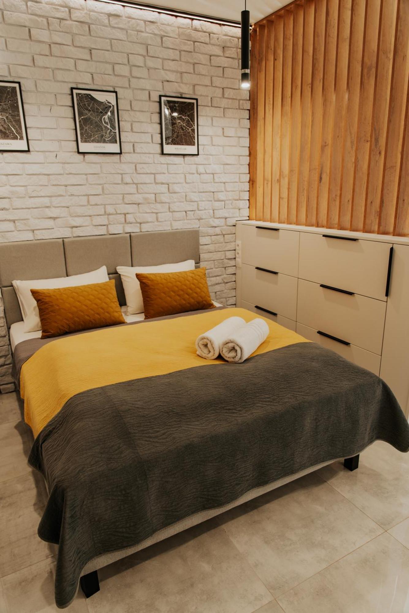 Apartamenty Czestochowa Eu 'Garaz Gratis' Exterior foto